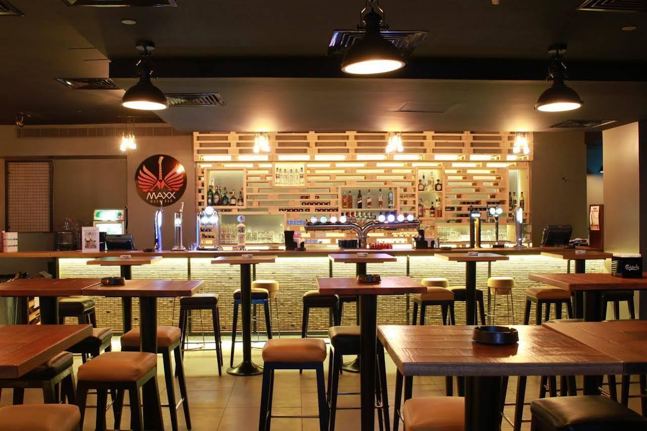 Citymax Hotel Al Barsha At The Mall Dubai Exteriör bild