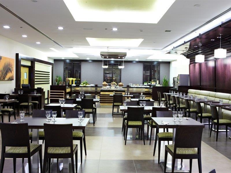 Citymax Hotel Al Barsha At The Mall Dubai Exteriör bild