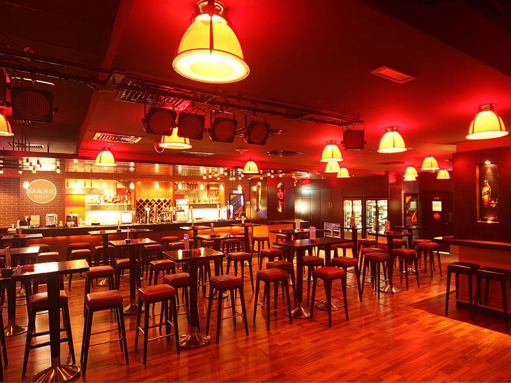 Citymax Hotel Al Barsha At The Mall Dubai Exteriör bild