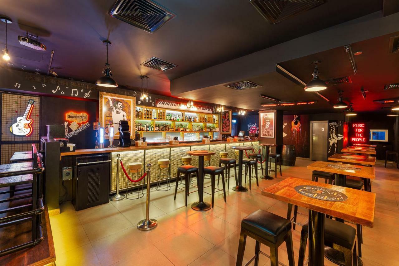 Citymax Hotel Al Barsha At The Mall Dubai Exteriör bild